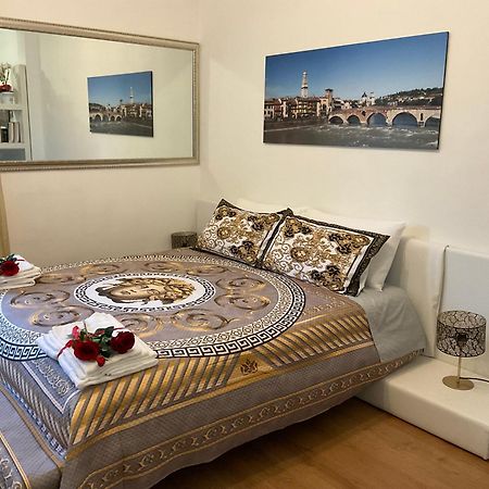 Bed and Breakfast Arena D'Intorno Верона Экстерьер фото