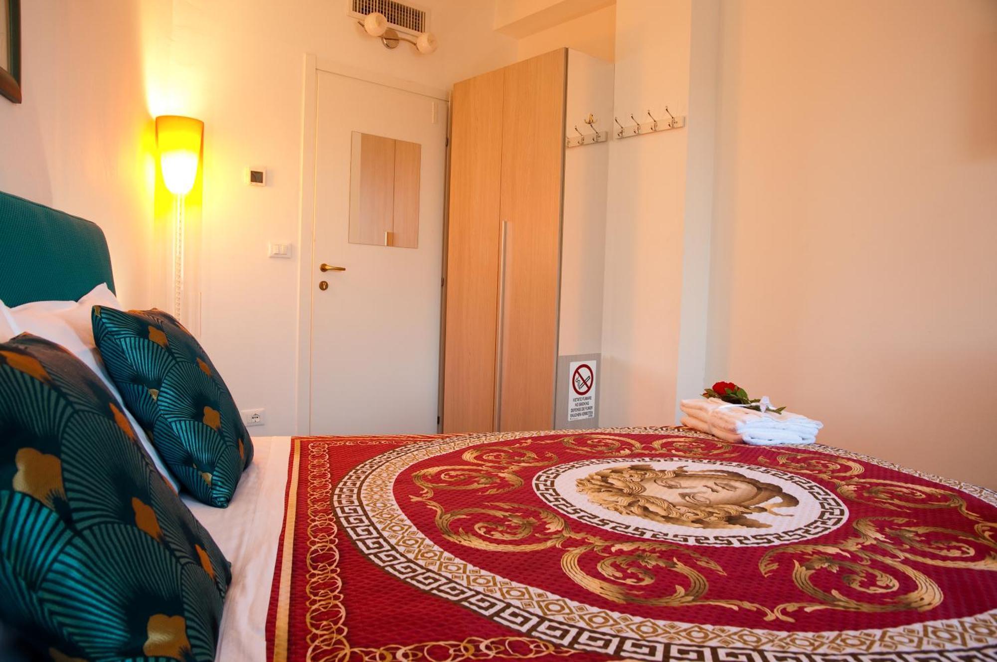 Bed and Breakfast Arena D'Intorno Верона Экстерьер фото